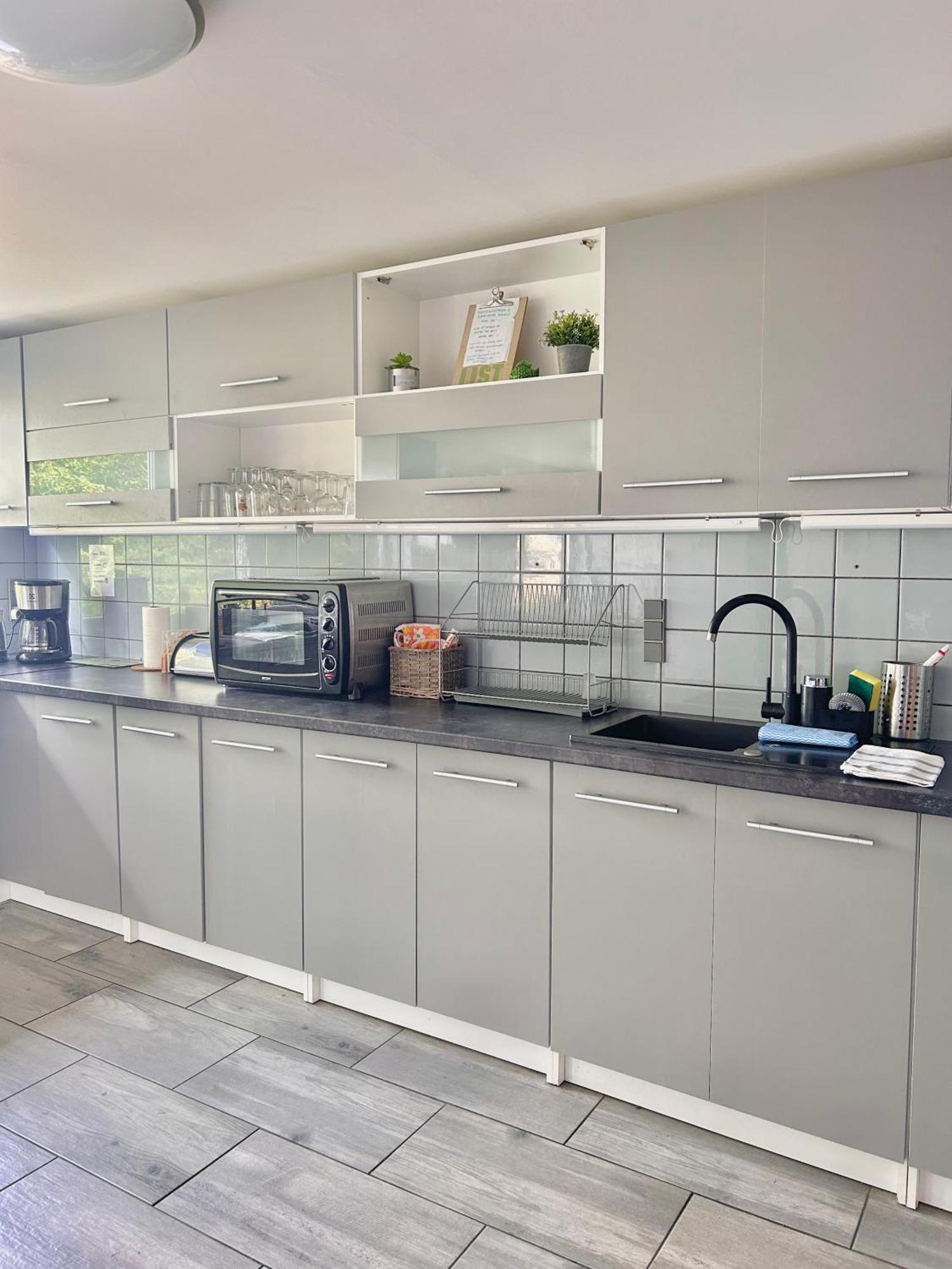 Apartamenty Molle Åkirkeby エクステリア 写真