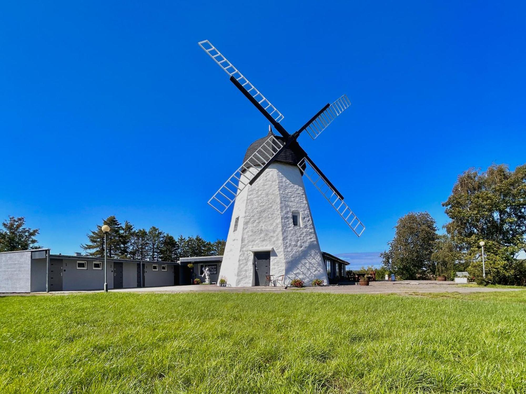 Apartamenty Molle Åkirkeby エクステリア 写真