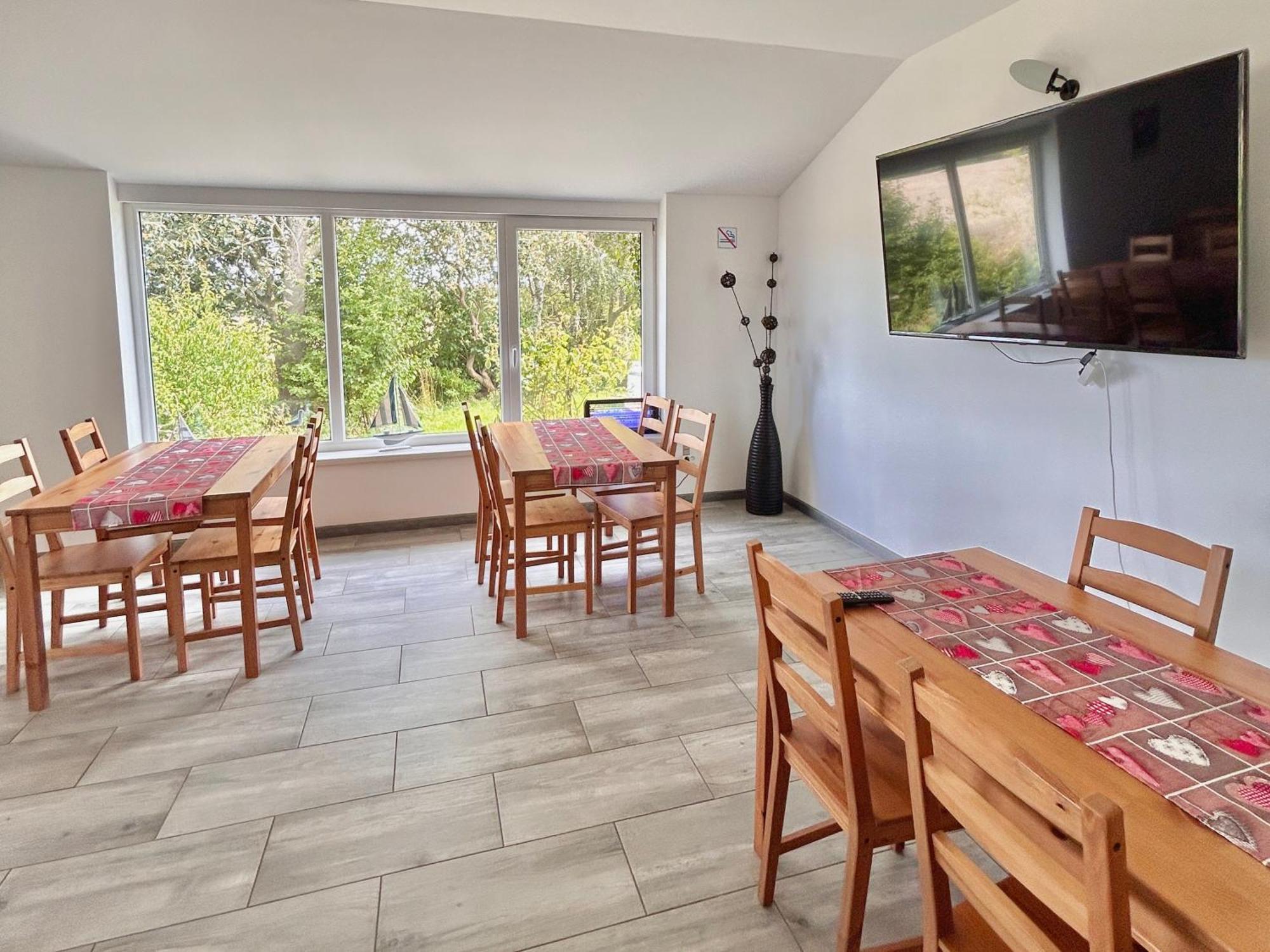 Apartamenty Molle Åkirkeby エクステリア 写真