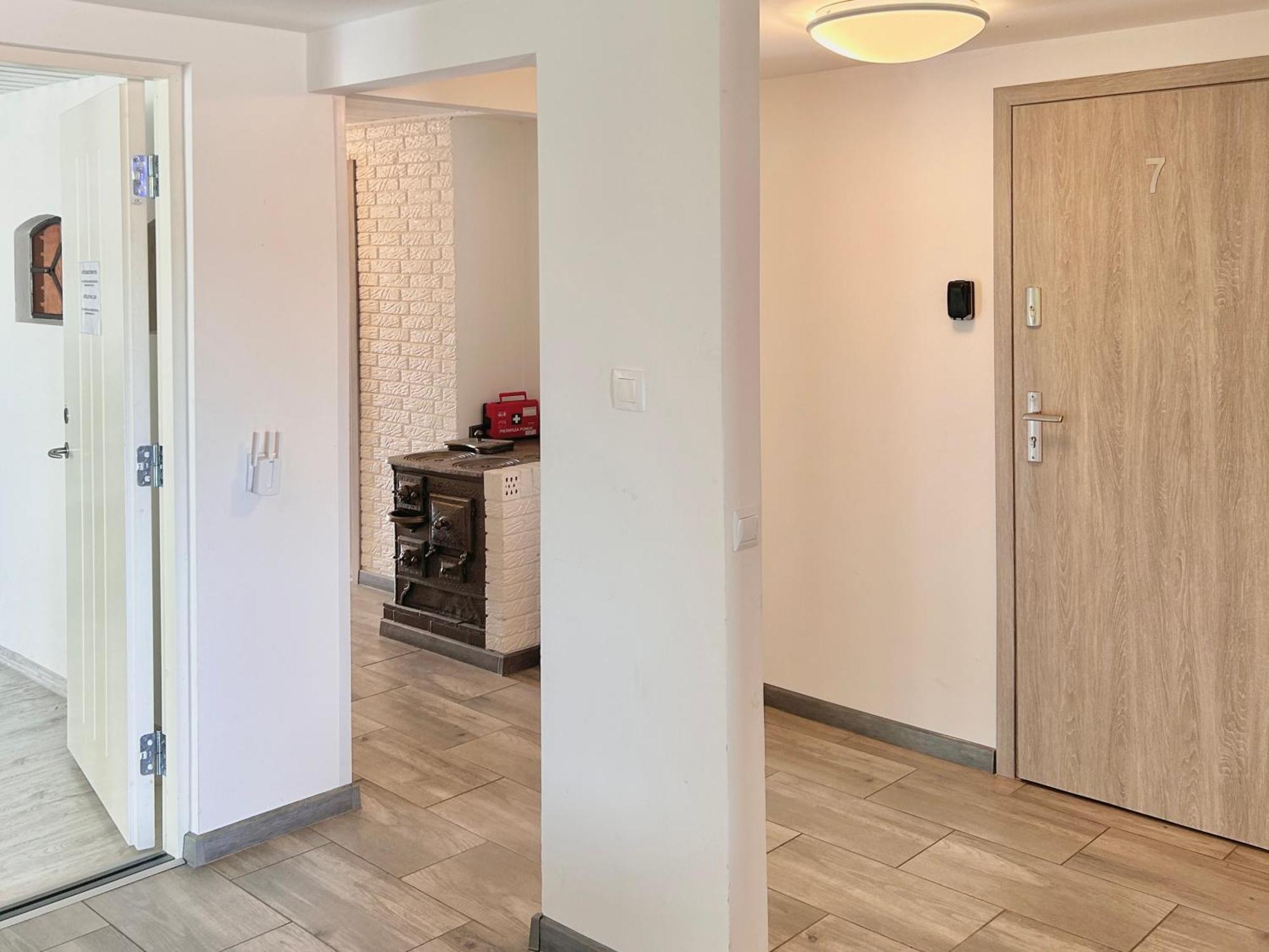Apartamenty Molle Åkirkeby エクステリア 写真
